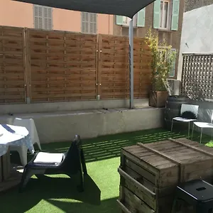 Le Mourillon -terrasse , Toulon France